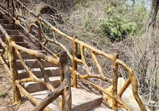仿木纹混凝土栏杆